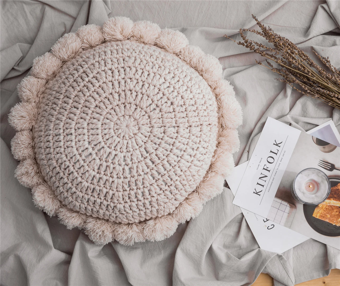 Coussin Crochet à Pompon