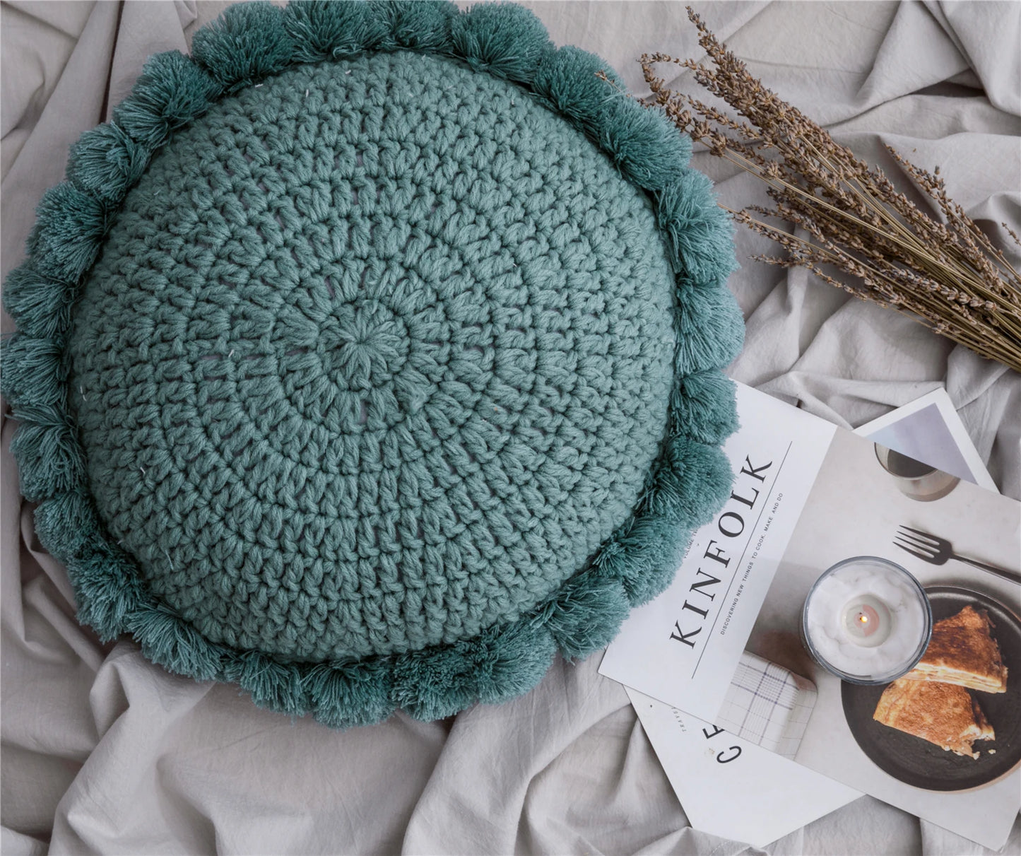 Coussin Crochet à Pompon