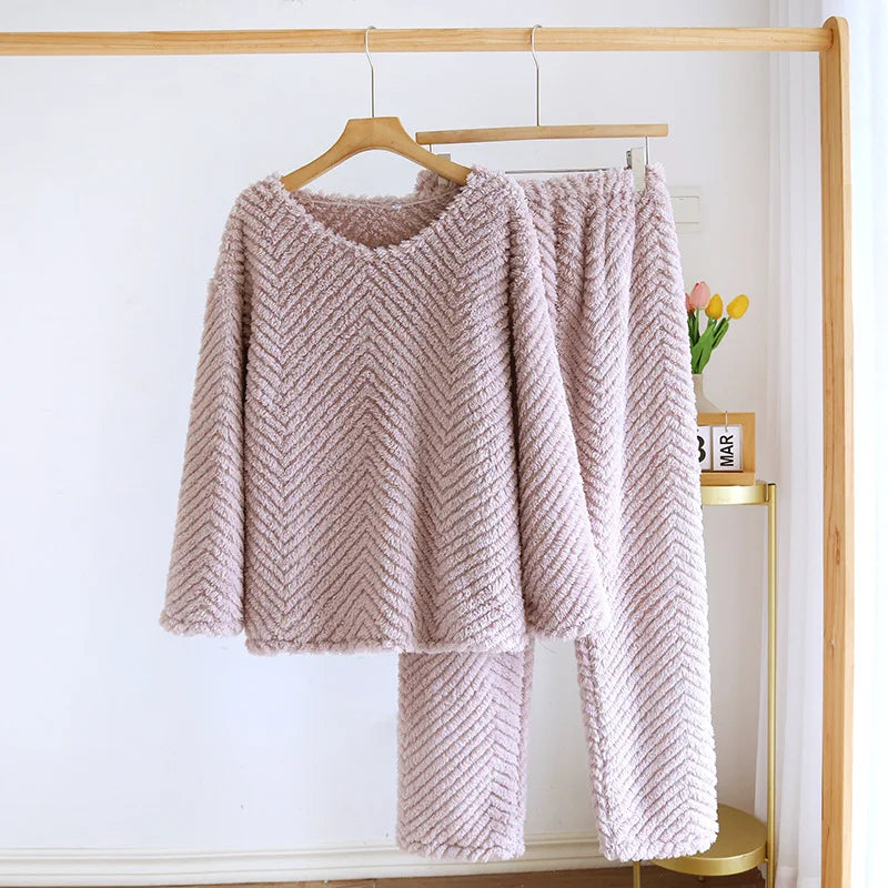 Pyjama Femme Chaud et Élégant