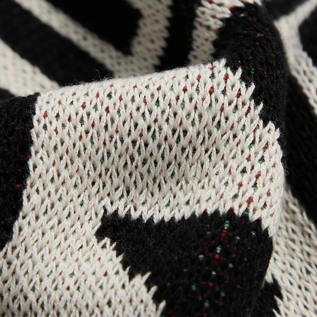 Couverture Motif Géométrique